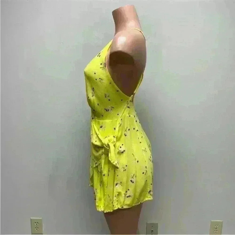 Free People Electric Yellow Floral Sleeveless Tango At Night Wrap Romper 10 - Picture 7 of 15